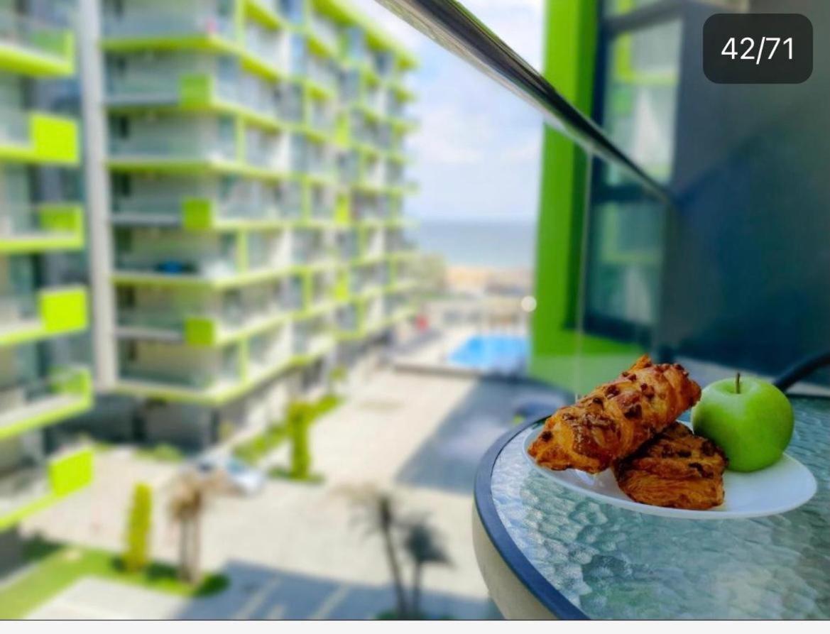 Bea Apartament On The Beach -Mamaia Nord Неводарі Екстер'єр фото